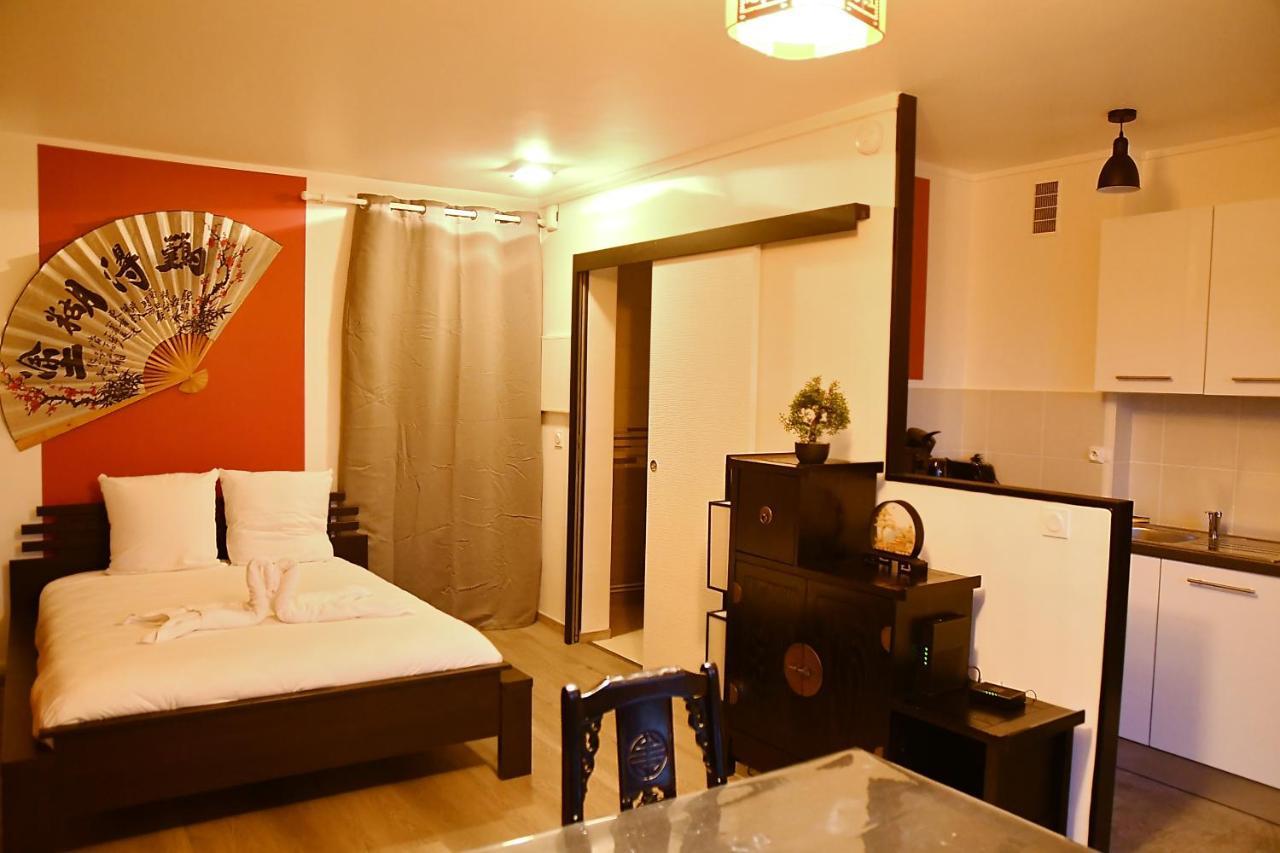 F1 Entier Cosy Style Asiatique Montgeron, Proche Paris Luaran gambar